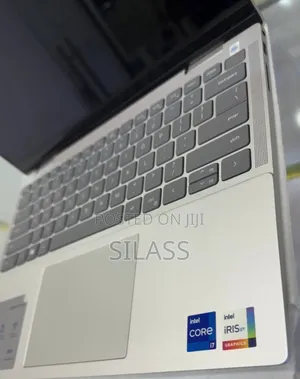 New Laptop Dell Inspiron 15 16GB Intel Core I7 SSD 2T