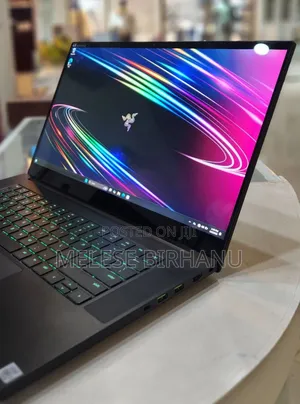 New Laptop Razer Blade Advanced 16GB Intel Core I7 SSD 512GB