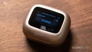 Photo - JBL Live Beam 3 Wireless Headphones Superior Sound Silver