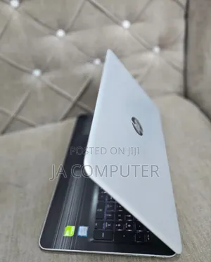 New Laptop HP Pavilion 15 16GB Intel Core I5 SSD 1T