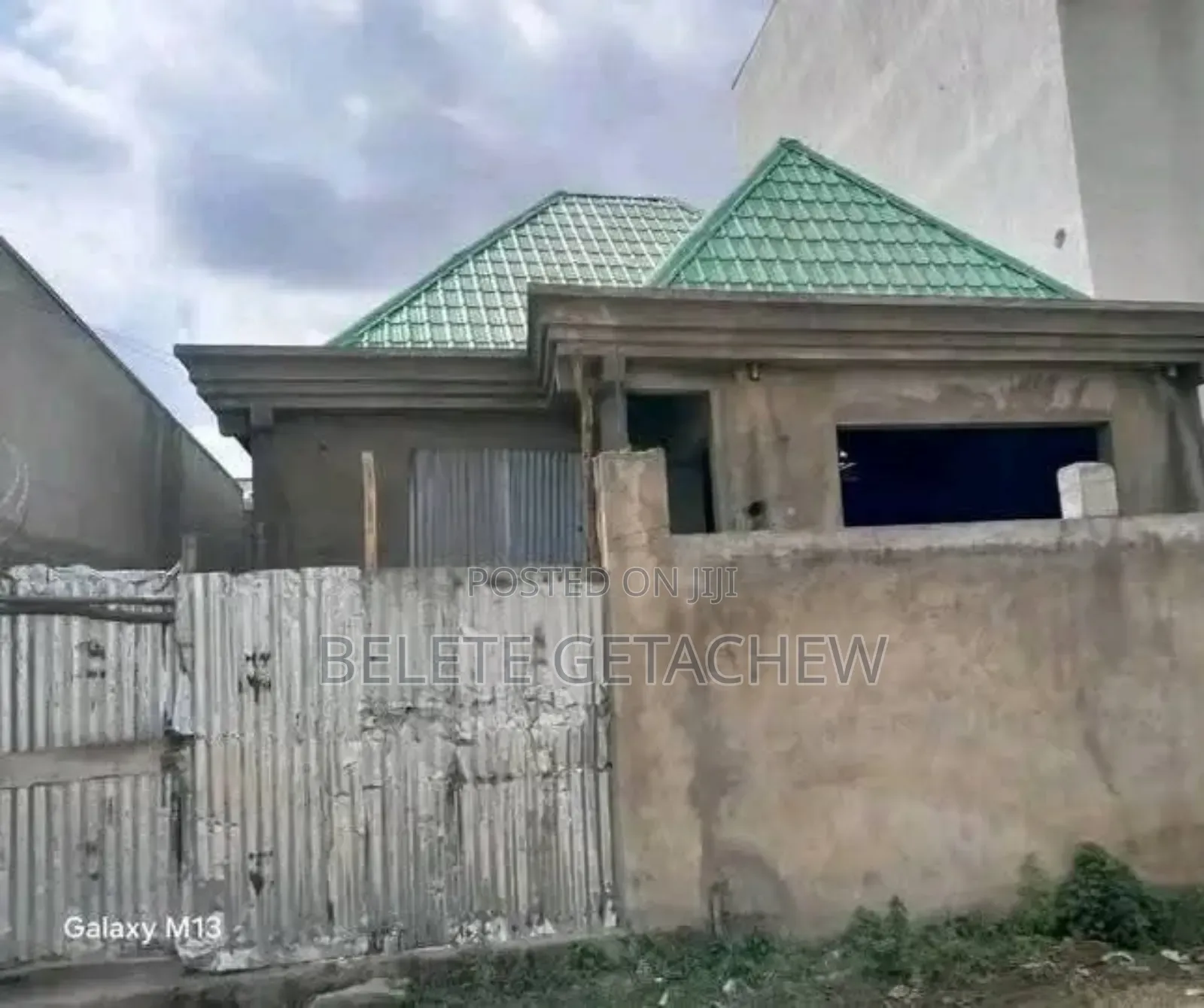 3bdrm Villa in Ayat, Under, Bole for sale