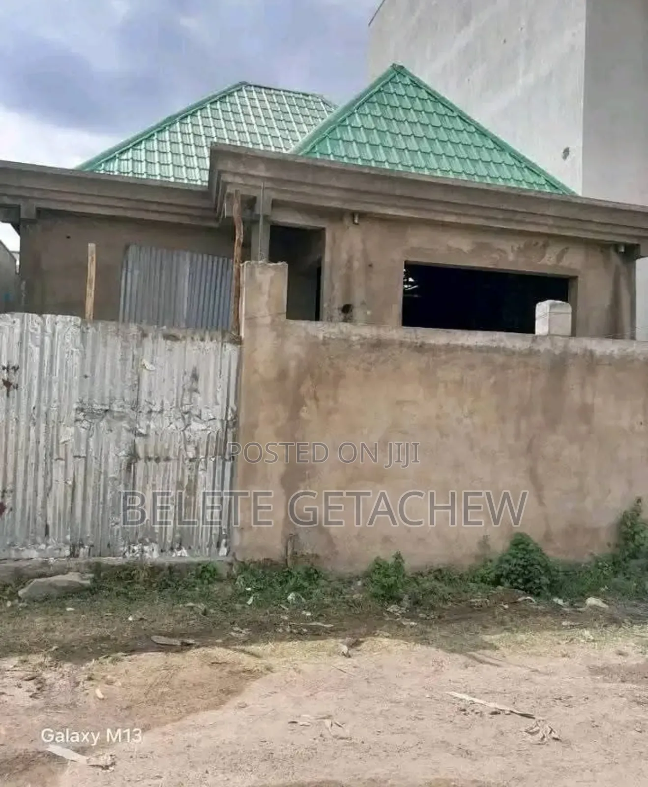 3bdrm Villa in Ayat, Under, Bole for sale