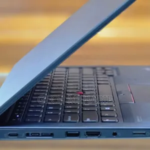 New Laptop Lenovo Thinkpad P14s 16GB Intel Core I7 SSD 512GB