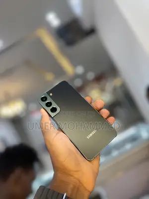 Photo - Samsung Galaxy S22 5G 256 GB Green