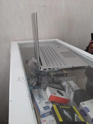 Photo - New Laptop HP Pavilion 15 8GB Intel Core I7 SSD 512GB