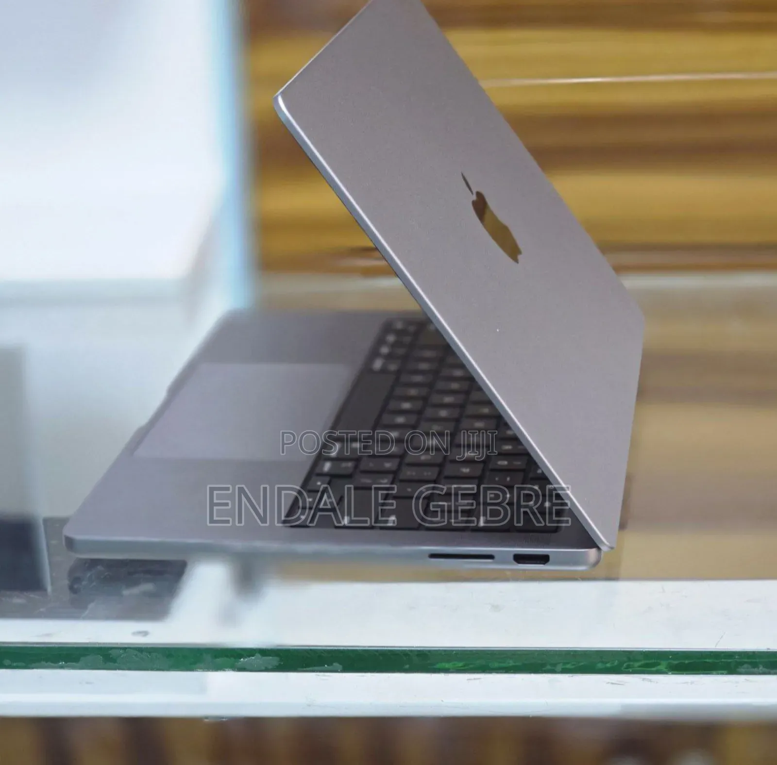 New Apple MacBook Pro 2023 M3 14-Inch 16GB Apple M3 Pro SSD 512GB