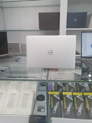 New Laptop Dell XPS 15 32GB Intel Core Ultra 7 SSD 512GB