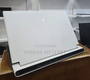 New Laptop Alienware M17x R2 16GB Intel Core I7 SSD 16 GB