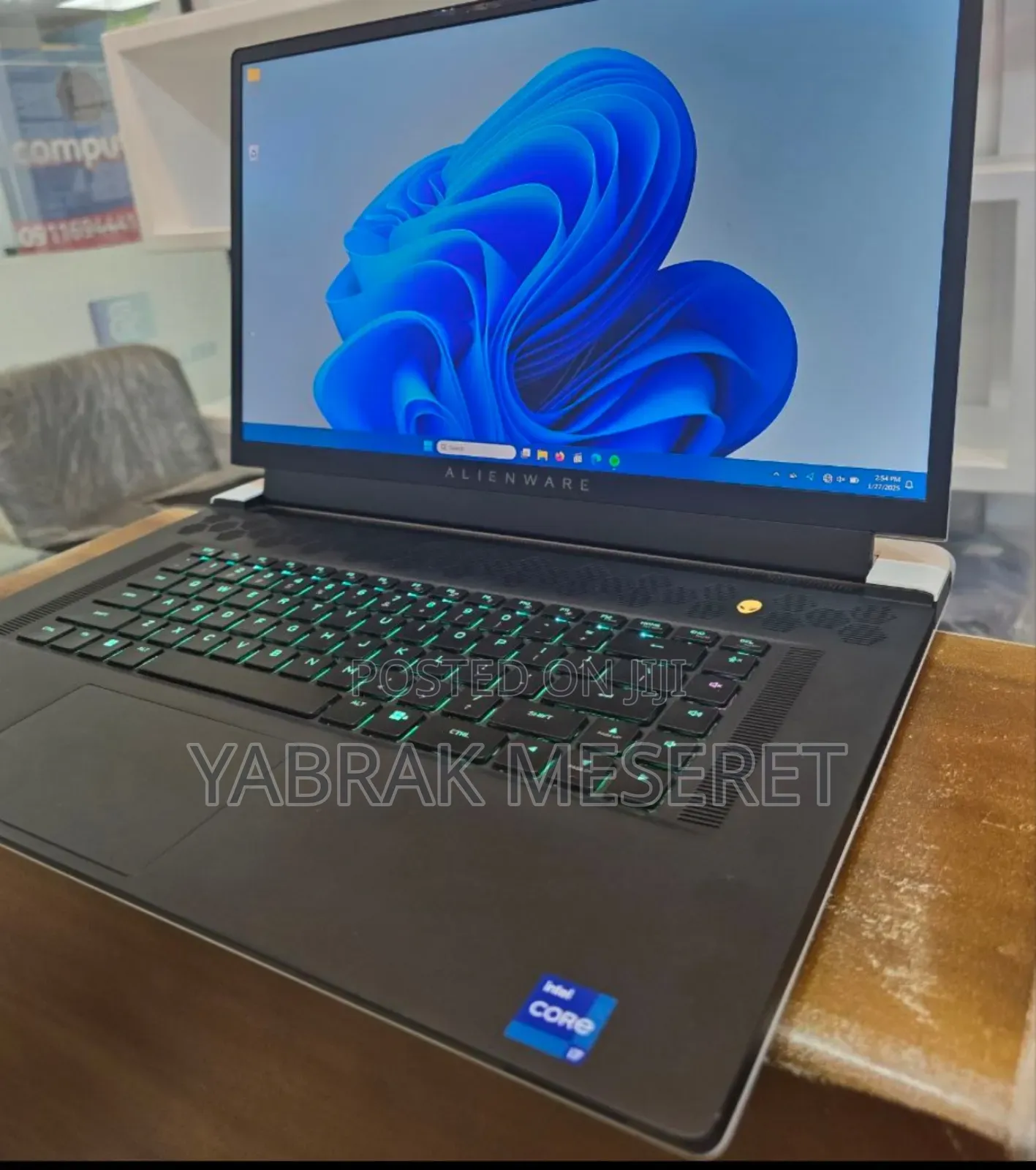 New Laptop Alienware M17x R2 16GB Intel Core I7 SSD 16 GB