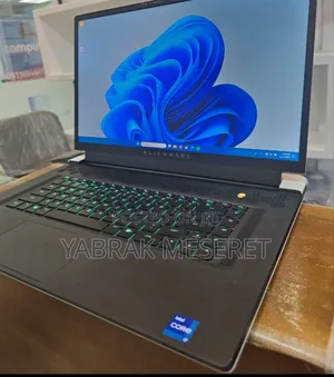 New Laptop Alienware M17x R2 16GB Intel Core I7 SSD 16 GB