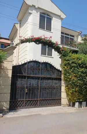 10bdrm House in Jacros, G+2 Luxury, Bole for sale