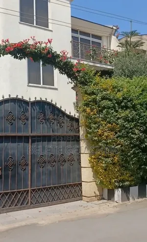 10bdrm House in Jacros, G+2 Luxury, Bole for sale