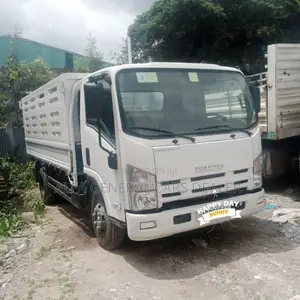 Photo - Model Isuzu Obama
Year 2023 Real
15.000km ብቻ የተነዳ
Targa B76×