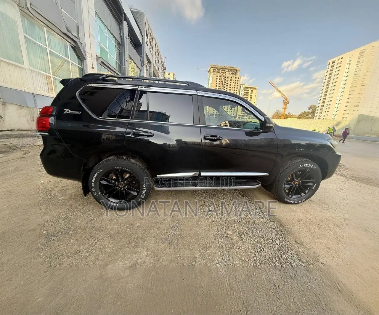Toyota Land Cruiser Prado 2022 Black
