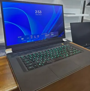 New Laptop Dell Alienware 17 R2 32GB Intel Core I7 SSD 1T