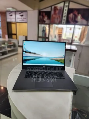 Photo - New Laptop Dell Inspiron 15 8GB Intel Core I5 HDD+SSD 1T