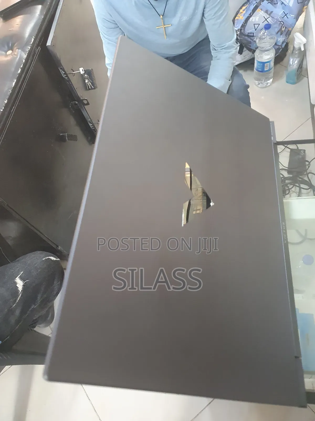 New Laptop HP Victus 15 16GB AMD Ryzen 7 SSD 1T