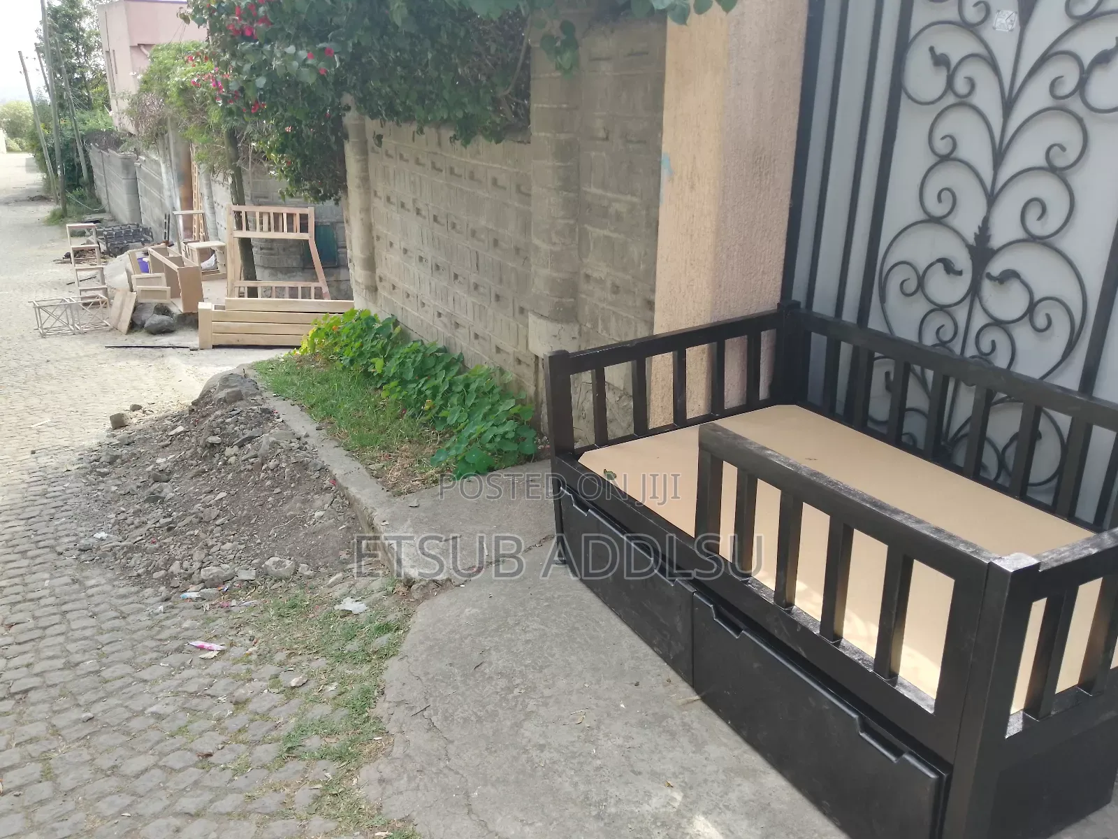 የ ልጅ አልጋ Baby Bed