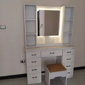 Photo - Dressing Tables
