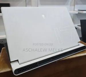 New Laptop Alienware M17x R2 32GB Intel Core I7 SSD 1T