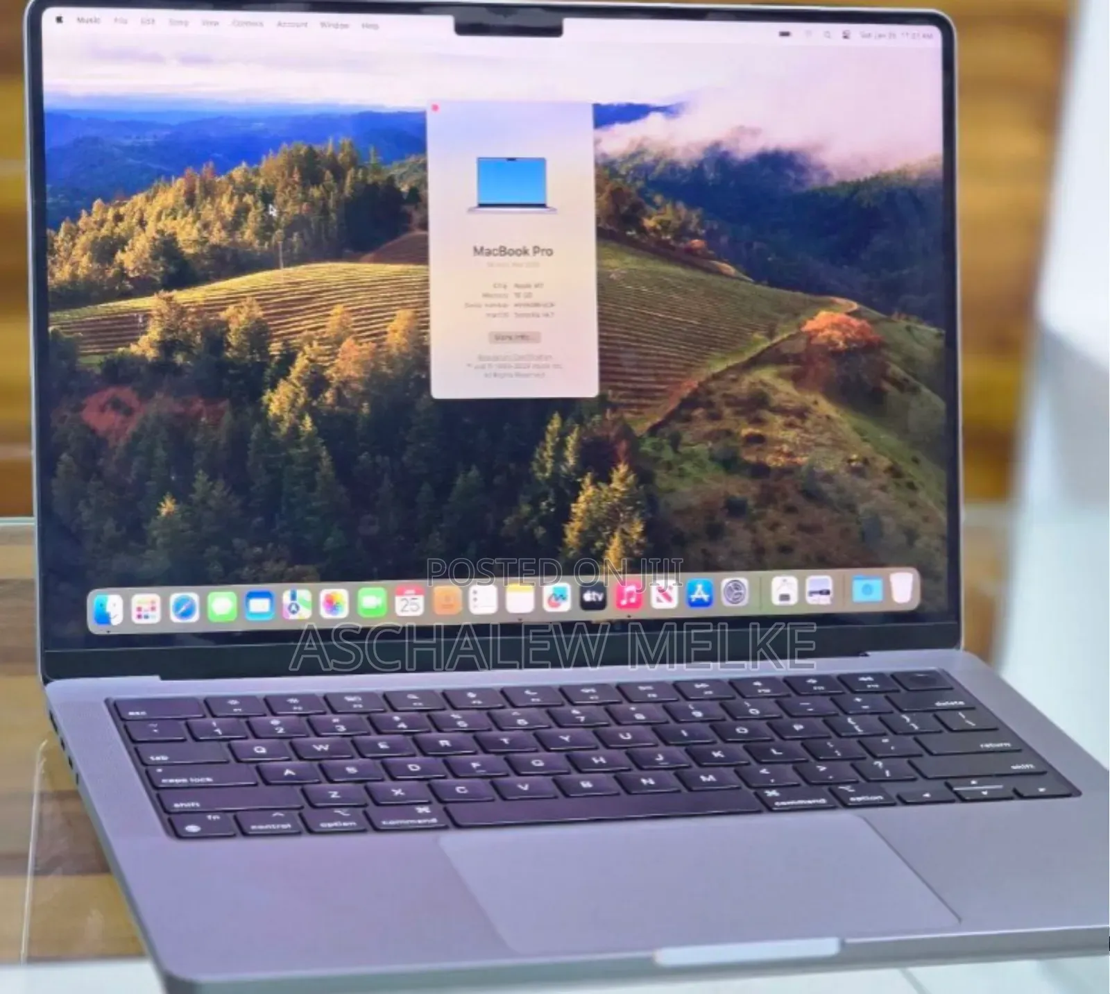 New Apple MacBook Pro 2023 M3 14-Inch 16GB Apple M3 Pro SSD 512GB