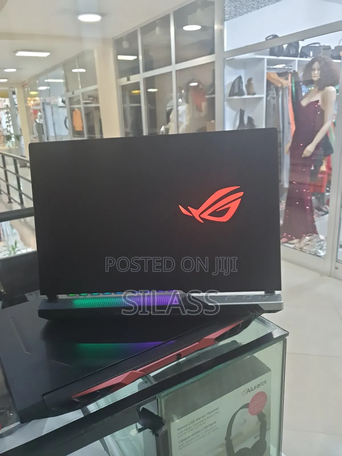 New Laptop Asus ROG Strix G15 16GB AMD Ryzen 9 SSD 512GB