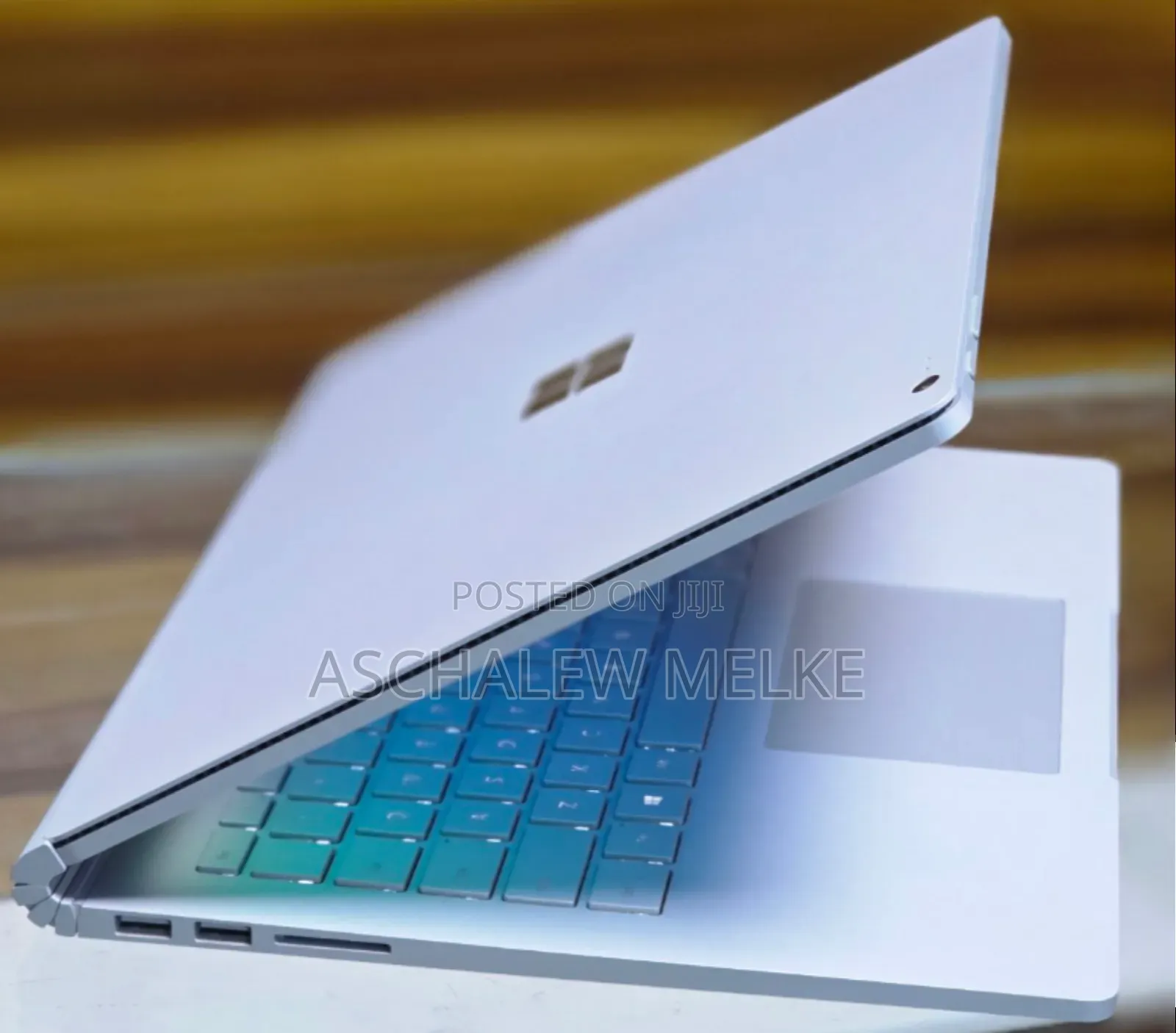 New Laptop 8GB Intel Core I5 SSD 256GB