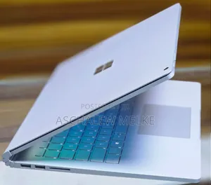 New Laptop 8GB Intel Core I5 SSD 256GB