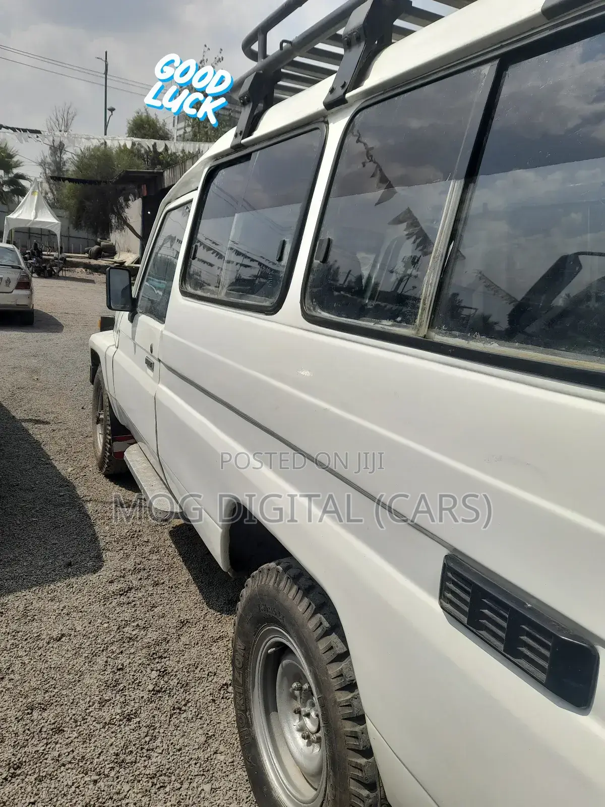 Toyota Land Cruiser 70 1989 White