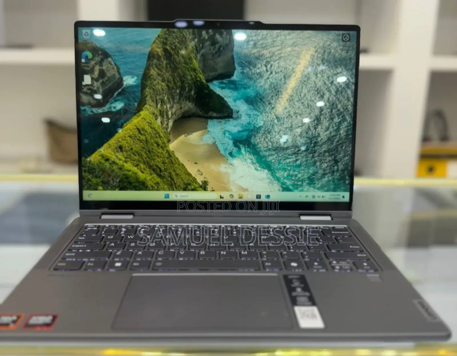 New Laptop Lenovo Yoga 7i 16GB AMD Ryzen 7 SSD 1T