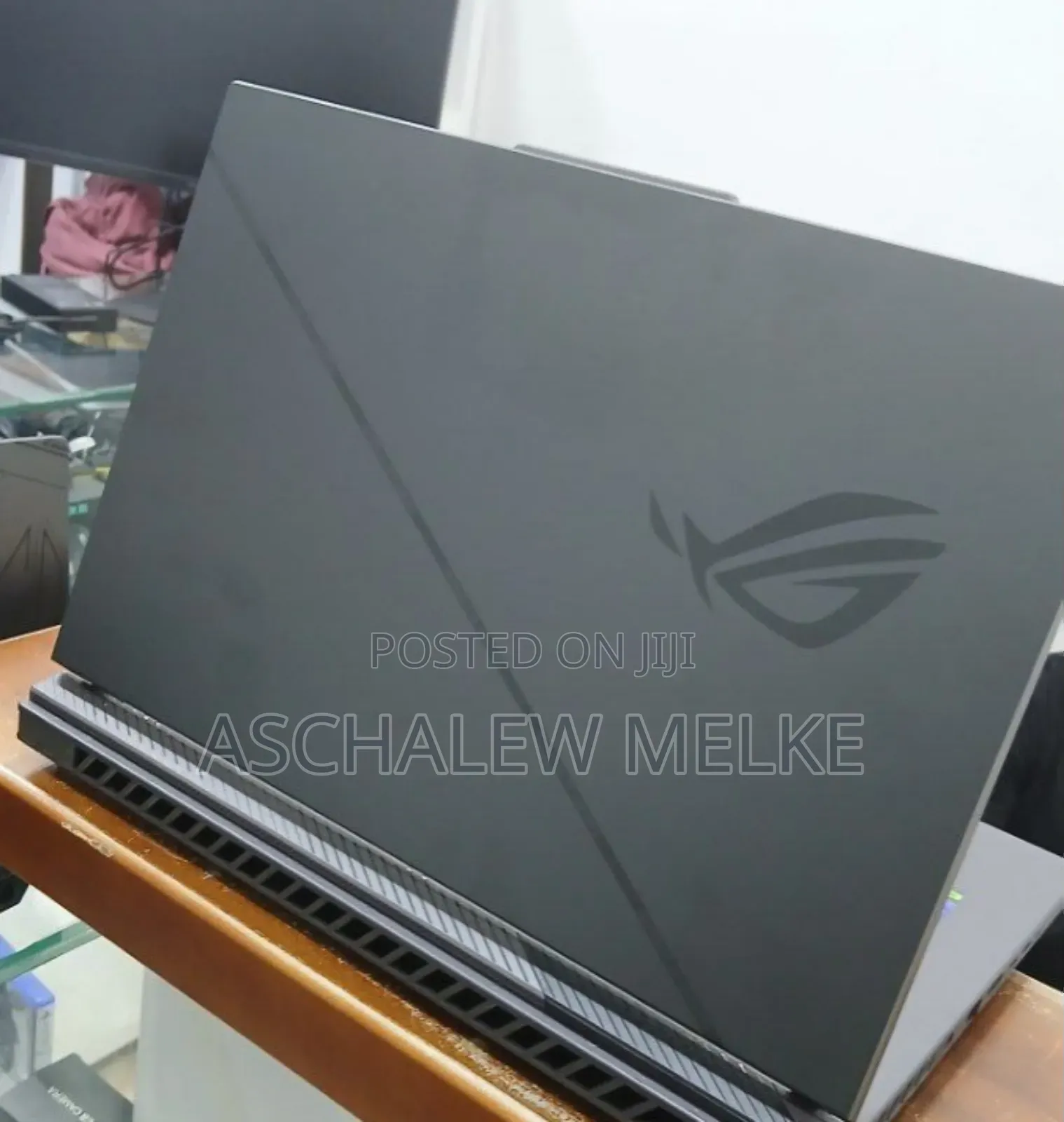 New Laptop Asus ROG Strix G15 32GB Intel Core I9 SSD 1T