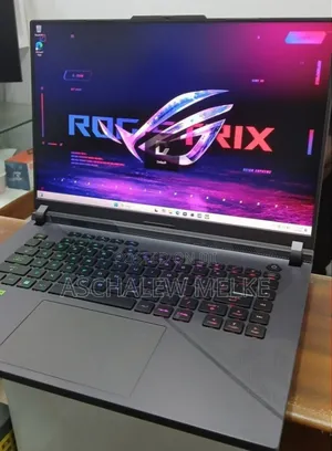 New Laptop Asus ROG Strix G15 32GB Intel Core I9 SSD 1T