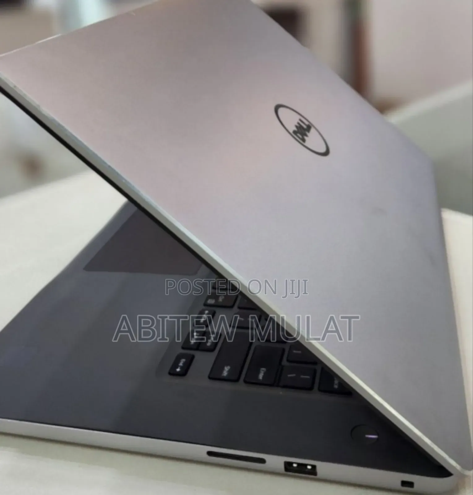 New Laptop Dell Inspiron 15 8GB Intel Core i5 HDD+SSD 1T