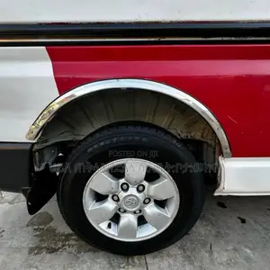 Toyota HiAce 2011 White