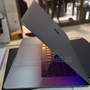 Photo - Laptop Apple MacBook Pro 2016 16GB Intel Core I7 SSD 512GB