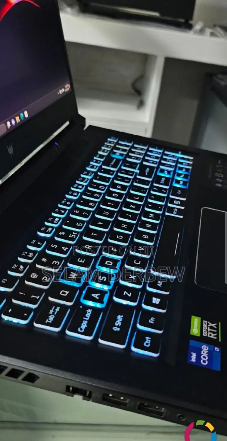 New Laptop Acer Predator Helios 300 16GB Intel Core I7 SSD 512GB