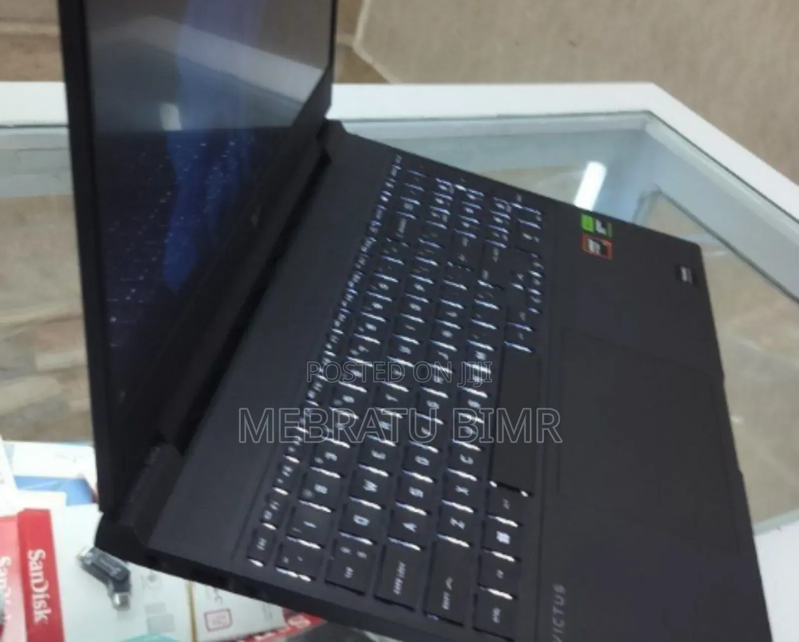 New Laptop HP Victus 16 16GB AMD Ryzen 7 SSD 1T