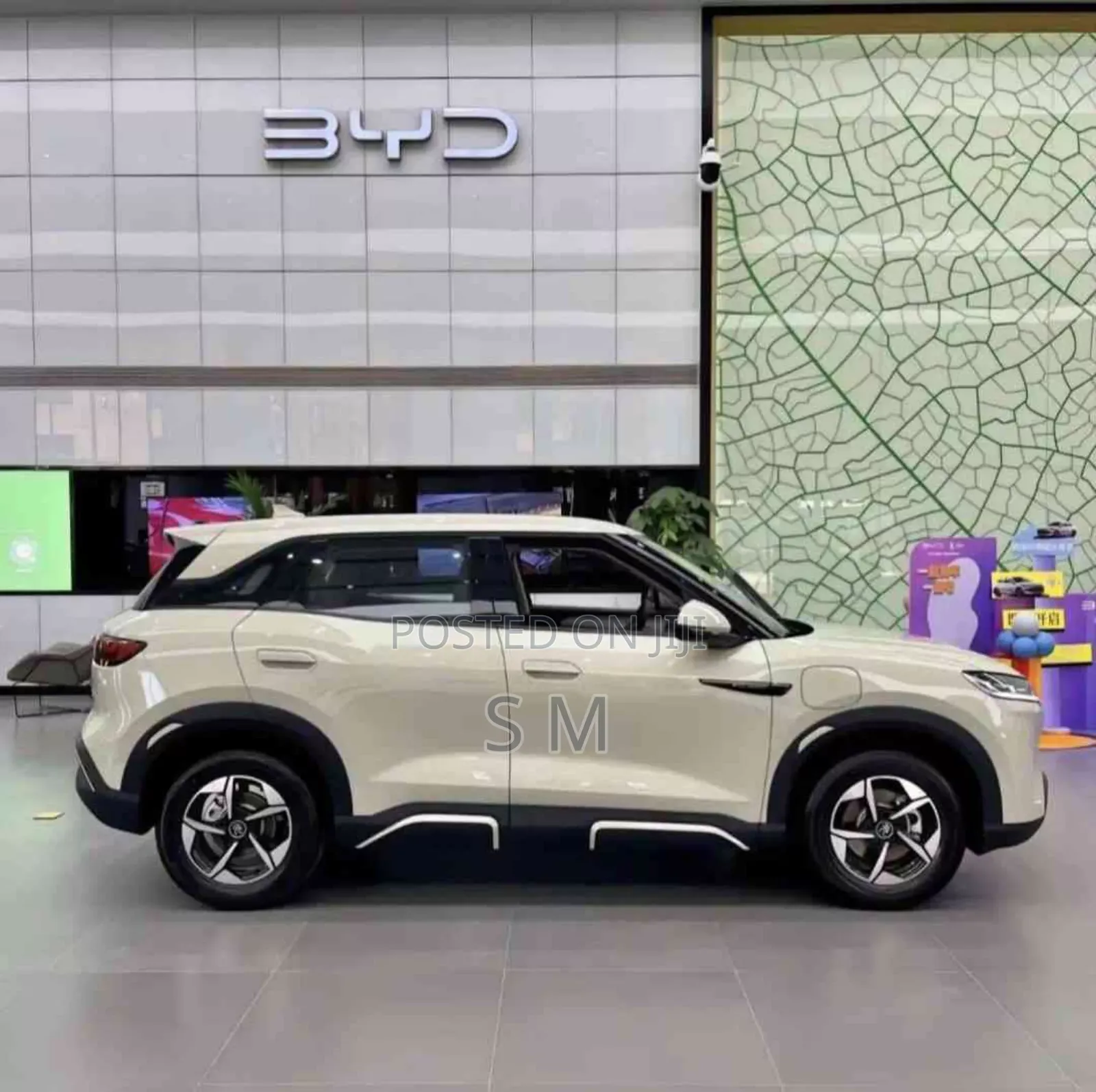 New BYD Yuan Up 45 kWh FWD 2024 Silver