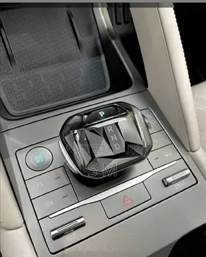 New BYD Yuan Up 45 kWh FWD 2024 Silver