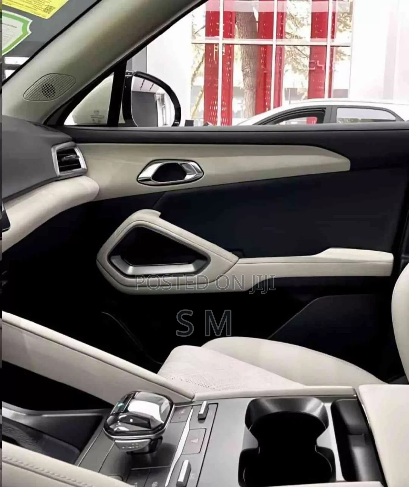 New BYD Yuan Up 45 kWh FWD 2024 Silver