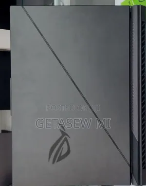 New Laptop Asus ROG Strix G15 16GB Intel Core I9 SSD 1T