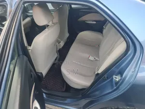 Toyota Yaris 1.0 VVT-i 2008 Blue