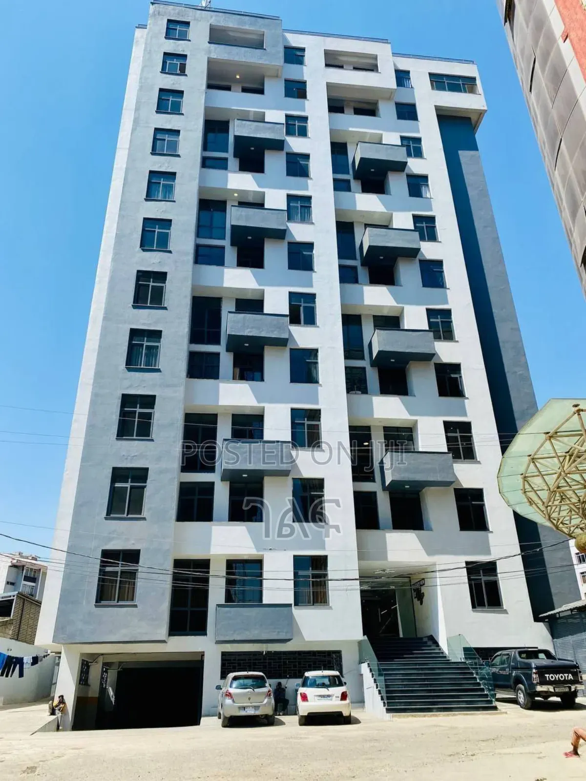2bdrm Apartment in በታዋቂ አልሚ በጥራት የተገነባ, Bole for sale