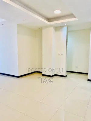 2bdrm Apartment in በታዋቂ አልሚ በጥራት የተገነባ, Bole for sale