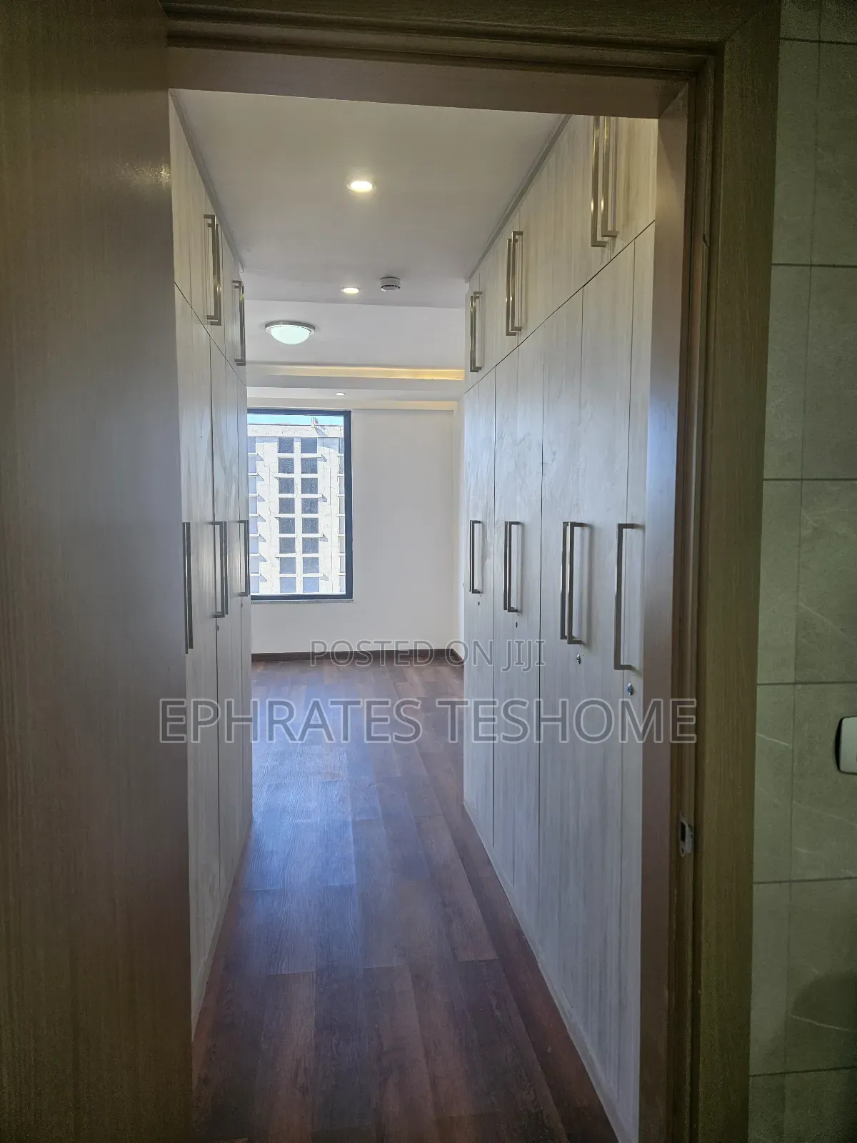 Furnished 3bdrm Apartment in Century Real State, Bole for sale