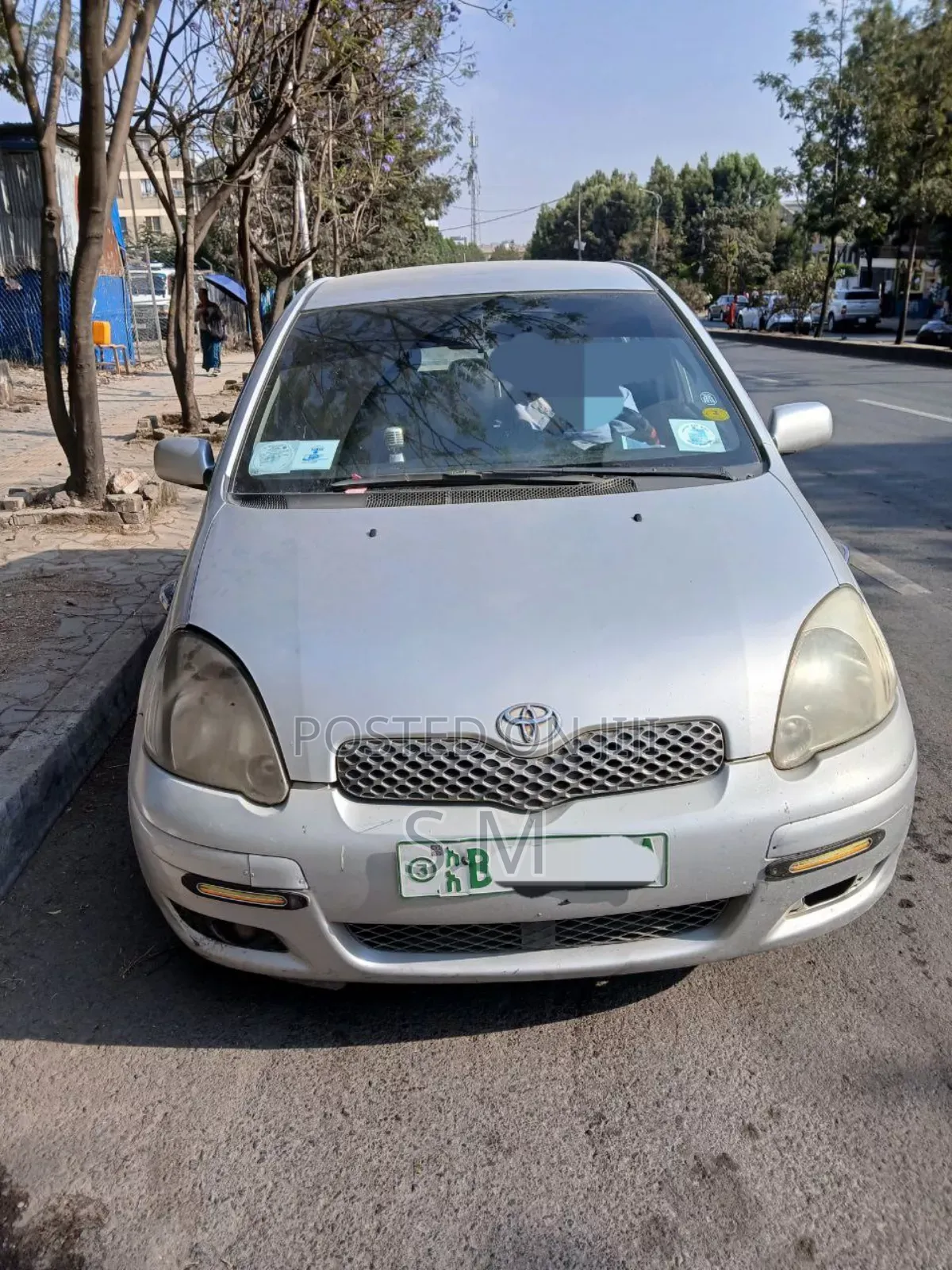Toyota Vitz 2005 Silver