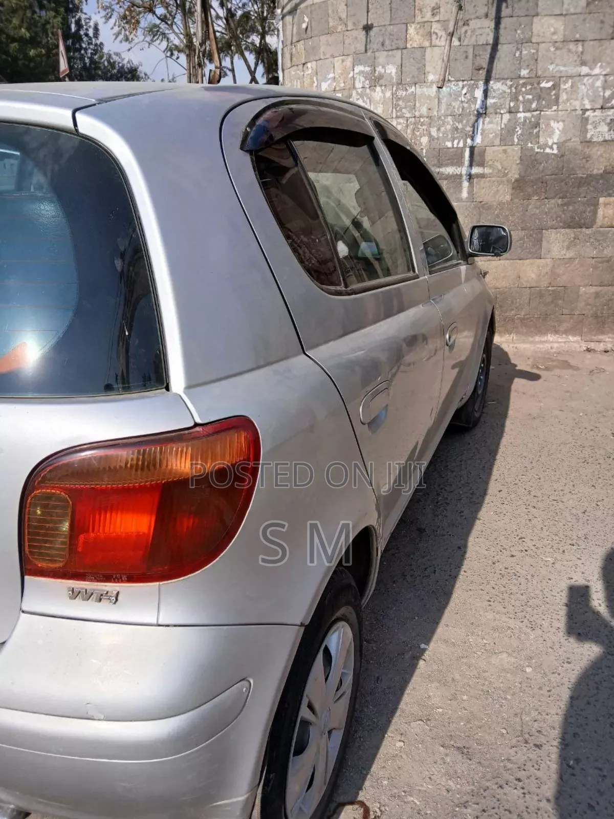 Toyota Vitz 2005 Silver