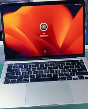 Photo - New Laptop Apple MacBook Pro 2020 M1 16GB Apple M1 Pro SSD 256GB