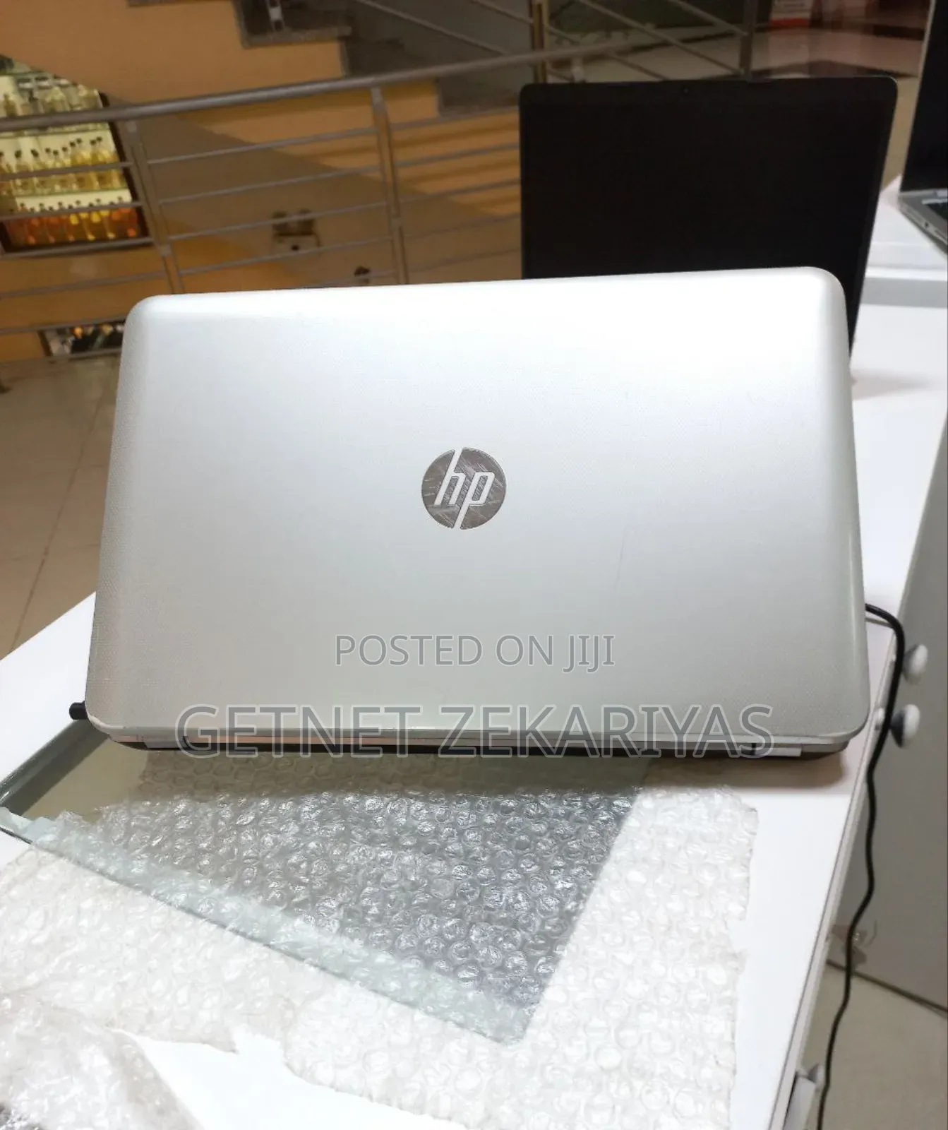 New Laptop HP Pavilion 15 8GB AMD A6 HDD 1T
