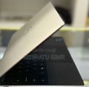 New Laptop Dell XPS 13 16GB Intel Core I7 SSD 512GB